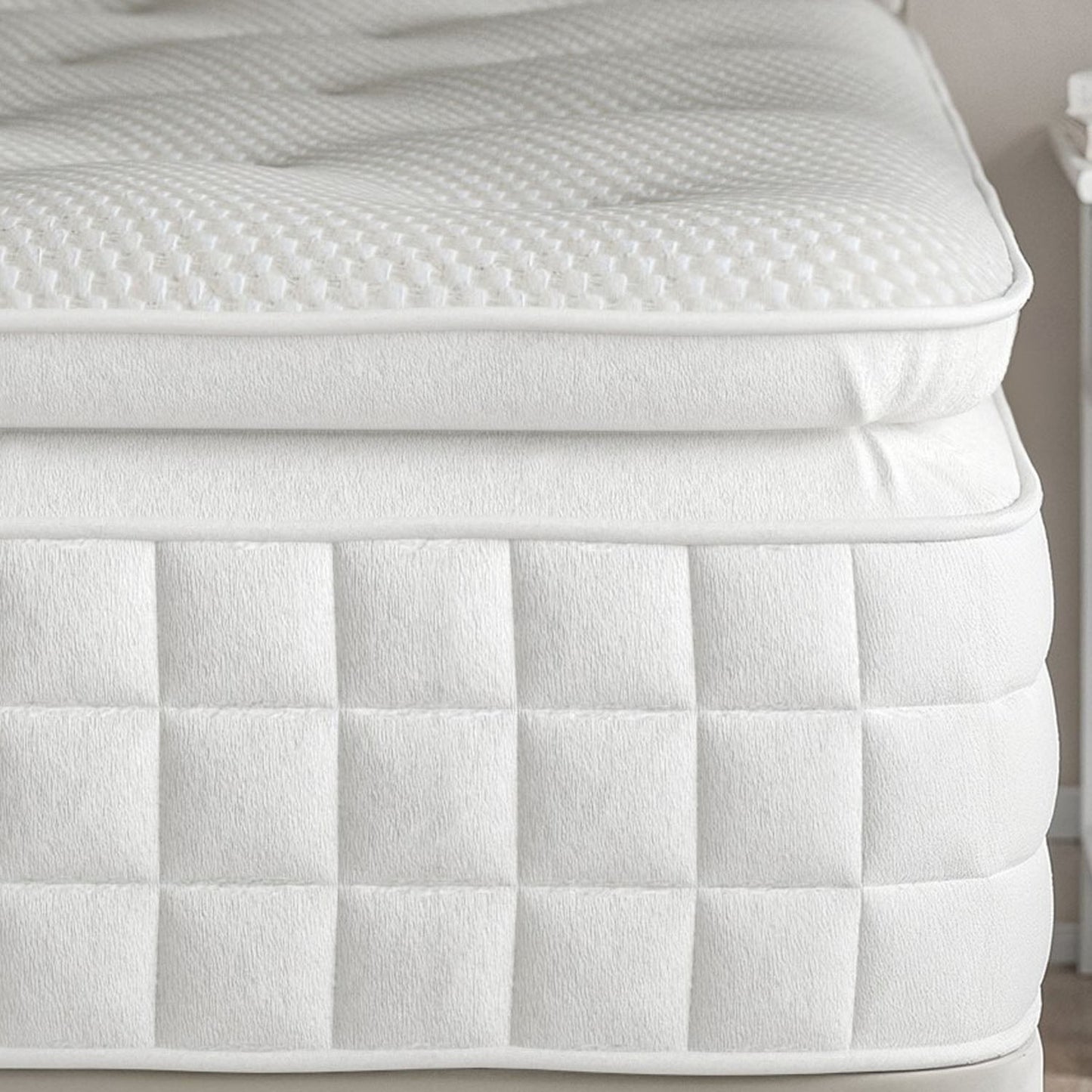 PILLOW TOP - POCKET 2000 MATTRESS
