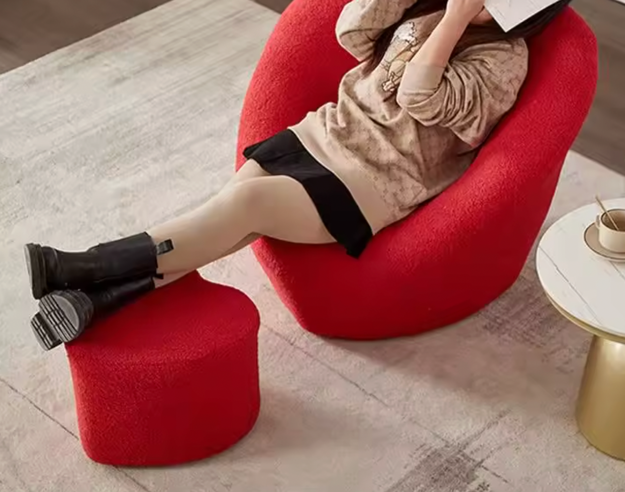 Love Footstool