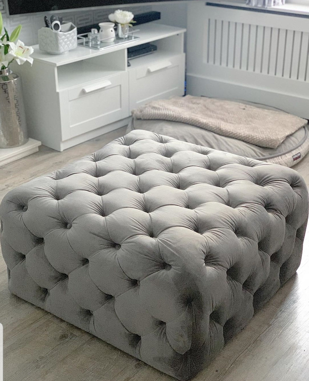 Chesterfield Upholstered Coffee Table – Foot Stool